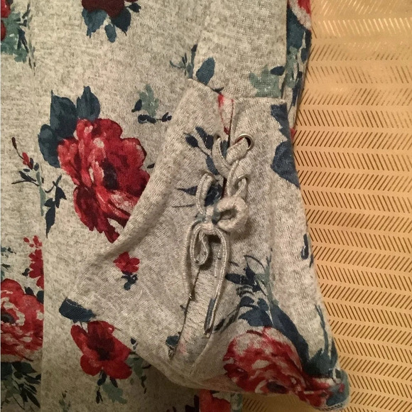 VIOLET & ROSES~BLOUSE~SIZE 14 - Picture 3 of 5